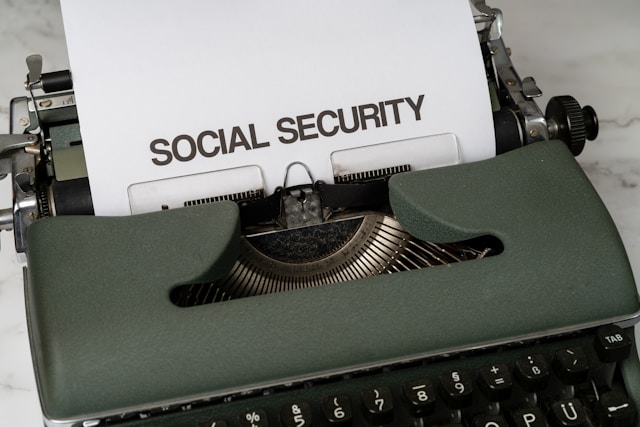 The Essential Guide to Navigating Social Security for Retirement Success
